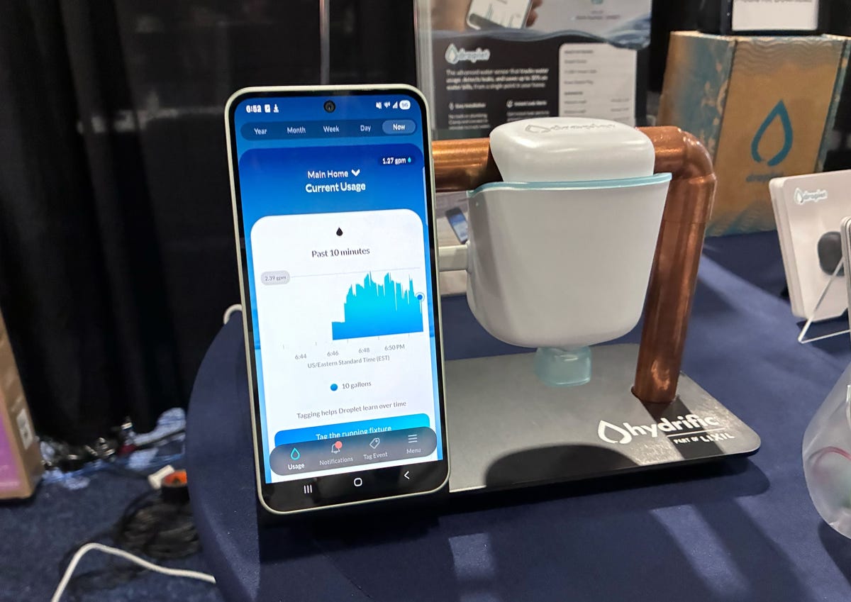 Smart water leak sensors